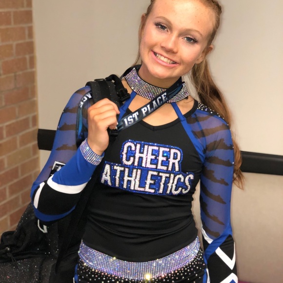 Meet your Posher, Kasey - Picture 3 of 8